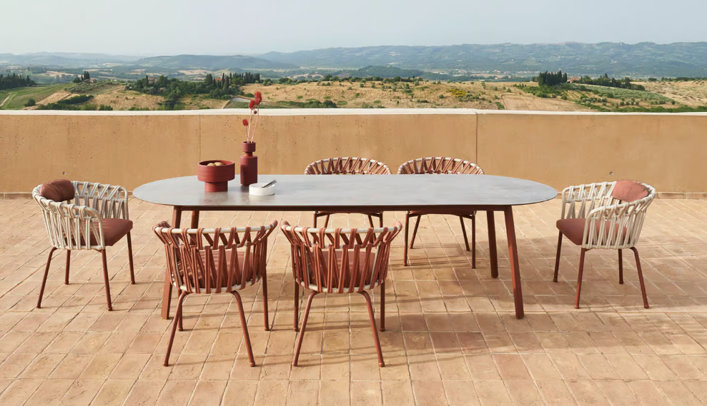 EMMA CROSS OUTDOOR DINING STUHL – VARASCHIN