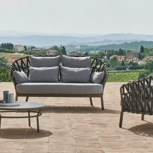 EMMA CROSS OUTDOOR SOFA – 2-SITZER